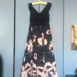 Xscape Gown Sz12